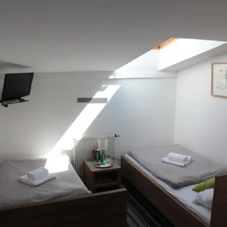 Hotel Orlan 2*