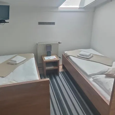 Orlan 3* Bratislava