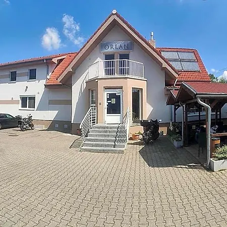 Hotel Orlan