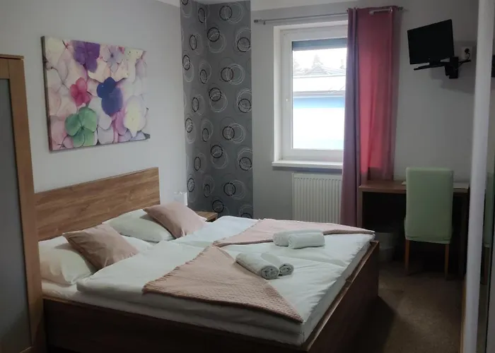 Orlan Отель Братислава